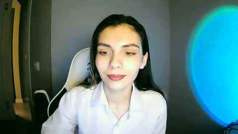 lilirose online show from 12/22/24, 02:38