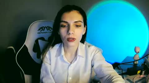 lilirose online show from 12/22/24, 05:42