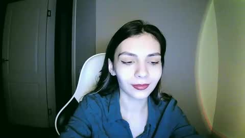 lilirose online show from 12/23/24, 02:28