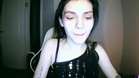 lilirose online show from 12/25/24, 01:19