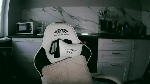 lilirose online show from 01/24/25, 01:47