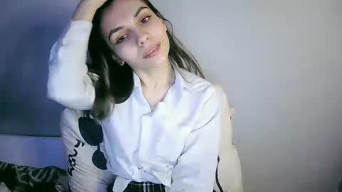 lilirose online show from 02/21/25, 06:04