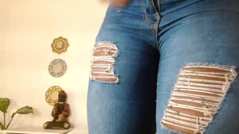 Snapshot of lilit_kyteler chatting on 02/18/25, 07:09 Lilit Kyteler online show from 02/18/25, 07:09