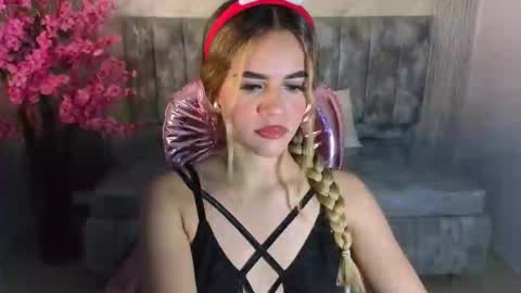 Snapshot of lilith4_s chatting on 11/27/25, 03:19 Lilith online show from 11/27/25, 03:19