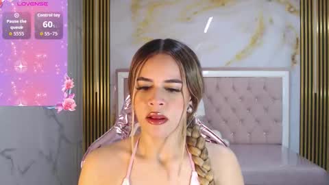 Snapshot of lilith4_s chatting on 11/30/25, 02:10 Lilith online show from 11/30/25, 02:10