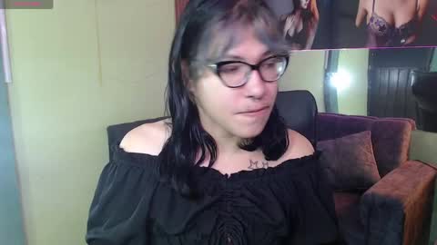 Snapshot of lilith_ayanami chatting on 04/30/26, 11:38 lilith online show from 04/30/26, 11:38