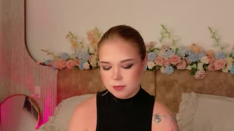 Snapshot of lilith_bonheur chatting on 05/02/26, 07:52 Lilith Bonheur online show from 05/02/26, 07:52