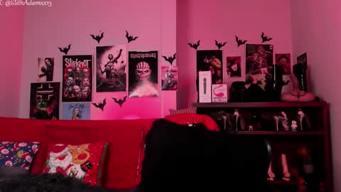 MISTRESS LILITH online show from 12/15/25, 02:32