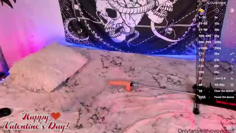 Snapshot of lilith_jovovich chatting on 02/15/25, 04:47 online show from 02/15/25, 04:47