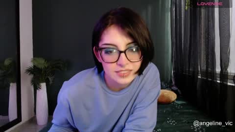 Snapshot of lilith_lennox chatting on 03/29/26, 11:38 lilith online show from 03/29/26, 11:38