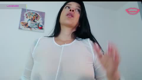 Snapshot of lilith_luv_ chatting on 03/15/26, 06:30 kata online show from 03/15/26, 06:30