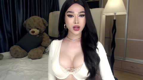 QUEEN LILITH BORBON online show from 12/20/24, 09:00