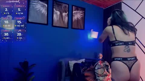 Snapshot of lilith_morgan01 chatting on 09/30/25, 12:10 lilith_morgan01 online show from 09/30/25, 12:10