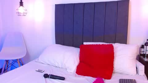 Lilith Nocturne online show from 09/15/25, 07:25