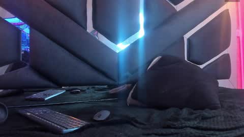  Lilith   online show from 02/04/25, 05:23