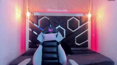  Lilith   online show from 03/04/25, 02:21