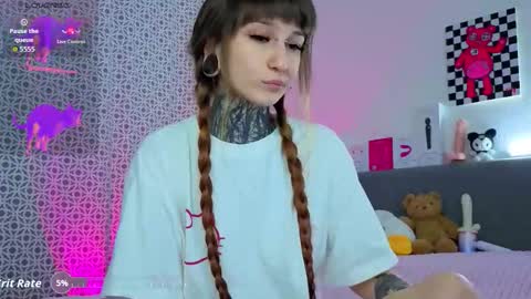 Snapshot of lilith_poison chatting on 03/26/26, 06:24 lilith_poison online show from 03/26/26, 06:24