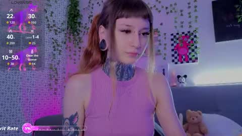 Snapshot of lilith_poison chatting on 07/10/26, 11:07 lilith_poison online show from 07/10/26, 11:07