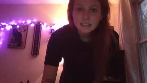 Snapshot of lilith_sage chatting on 11/09/25, 09:02 Sage online show from 11/09/25, 09:02