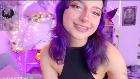 Snapshot of lilith_vamp chatting on 10/27/25, 09:41 LILITH 200 LIKES Thursday Clown Costume M online show from 10/27/25, 09:41