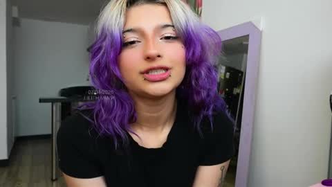 Snapshot of lilith_vamp chatting on 04/07/26, 04:40 LILITH 200 LIKES Thursday Clown Costume M online show from 04/07/26, 04:40