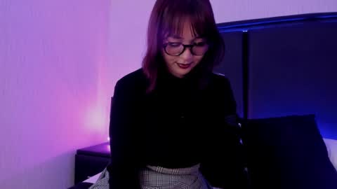 LilithBluum  online show from 04/19/26, 06:10