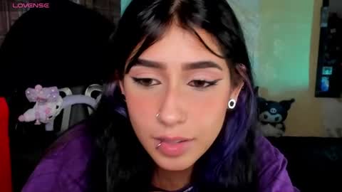 Snapshot of lilithcollins chatting on 06/12/26, 05:45 LILIKTH online show from 06/12/26, 05:45