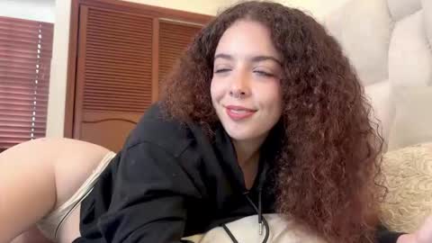 Snapshot of lilithdoeyes chatting on 02/21/26, 02:18 Lilith online show from 02/21/26, 02:18