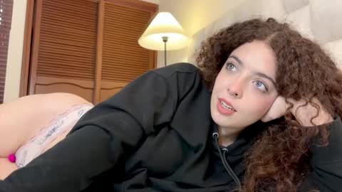 Snapshot of lilithdoeyes chatting on 02/28/26, 03:24 Lilith online show from 02/28/26, 03:24