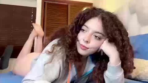 Snapshot of lilithdoeyes chatting on 03/18/26, 03:15 Lilith online show from 03/18/26, 03:15