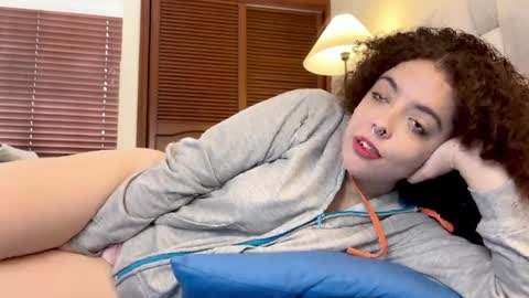 Snapshot of lilithdoeyes chatting on 04/09/26, 02:44 Lilith online show from 04/09/26, 02:44