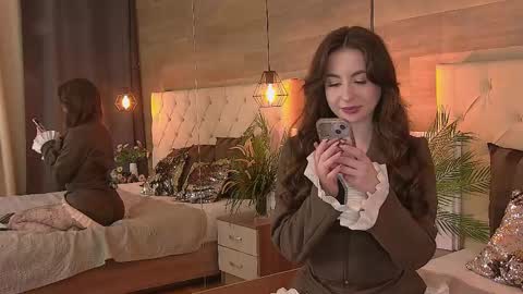 Snapshot of lilithlanne chatting on 04/11/26, 12:42 Lilith online show from 04/11/26, 12:42