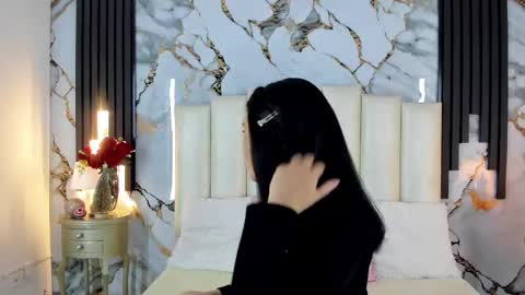 Lilith  online show from 12/20/25, 05:03