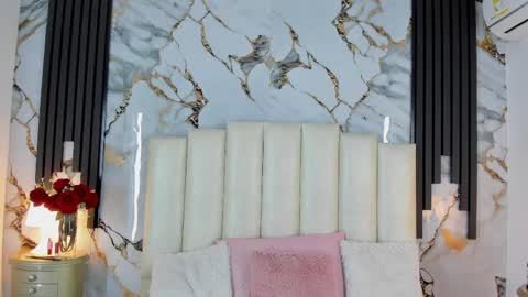 Lilith  online show from 04/11/26, 05:01