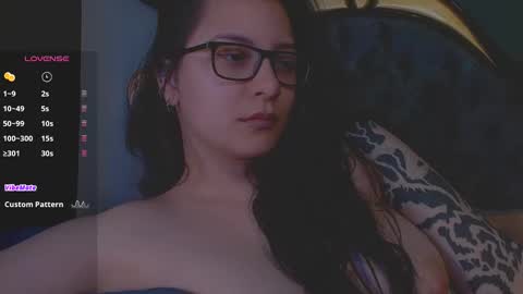 lilithmystic01 online show from 11/23/25, 01:22