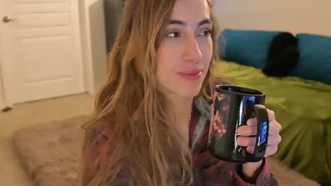 L online show from 02/20/25, 02:18