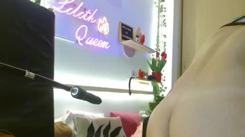 Snapshot of lilithqueen1 chatting on 07/05/26, 01:56 La pelirroja online show from 07/05/26, 01:56