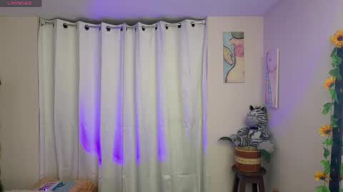 Lele online show from 04/15/26, 06:53