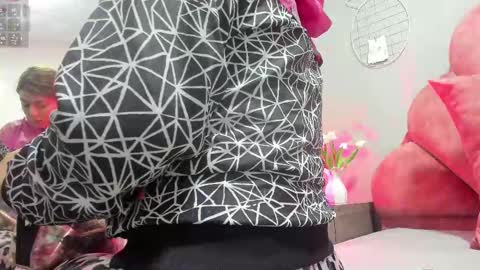 lilithsmith__ online show from 02/11/25, 11:10