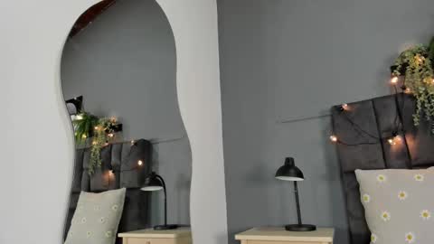 lilithsmith__ online show from 09/29/25, 11:37