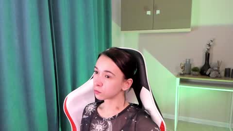 Snapshot of lilithstrangfor chatting on 12/16/24, 07:58 lilithstrangfor online show from 12/16/24, 07:58