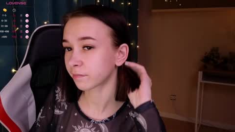 Snapshot of lilithstrangfor chatting on 12/30/24, 02:53 lilithstrangfor online show from 12/30/24, 02:53