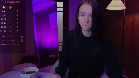 Snapshot of lilithstrangfor chatting on 09/28/25, 01:27 lilithstrangfor online show from 09/28/25, 01:27