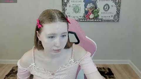 Snapshot of lilitiny chatting on 06/24/26, 01:15 Lili Tiny GMT2 3-10AM MonTueWedThuSat online show from 06/24/26, 01:15