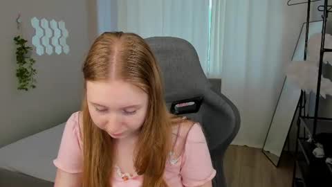 Snapshot of lilitiny chatting on 07/22/26, 02:14 Lili Tiny GMT2 3-10AM MonTueWedThuSat online show from 07/22/26, 02:14