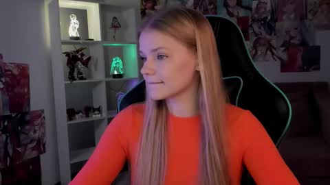 lilitrosen online show from 11/11/25, 05:24