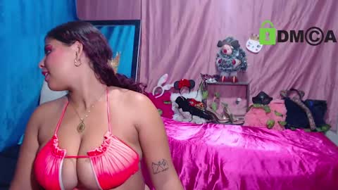 Snapshot of lilits_boobs chatting on 12/17/24, 05:29 liliana online show from 12/17/24, 05:29