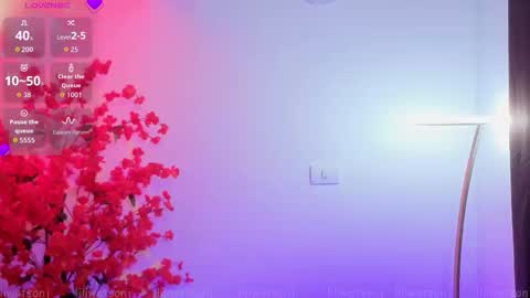 Snapshot of liliwatsonj chatting on 11/10/25, 01:48 3 Ig Lilisxo1 online show from 11/10/25, 01:48