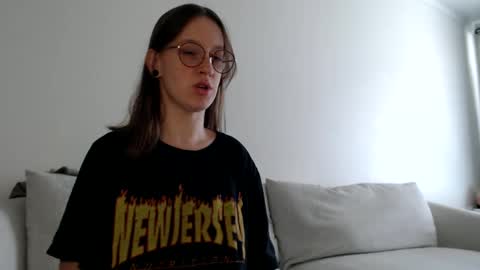 Jay  please help me reach 50 thumbs up online show from 11/09/25, 05:55