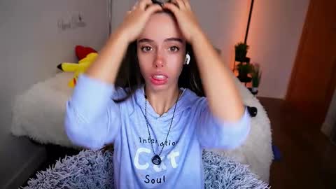 Lill Dayna online show from 01/18/26, 09:35